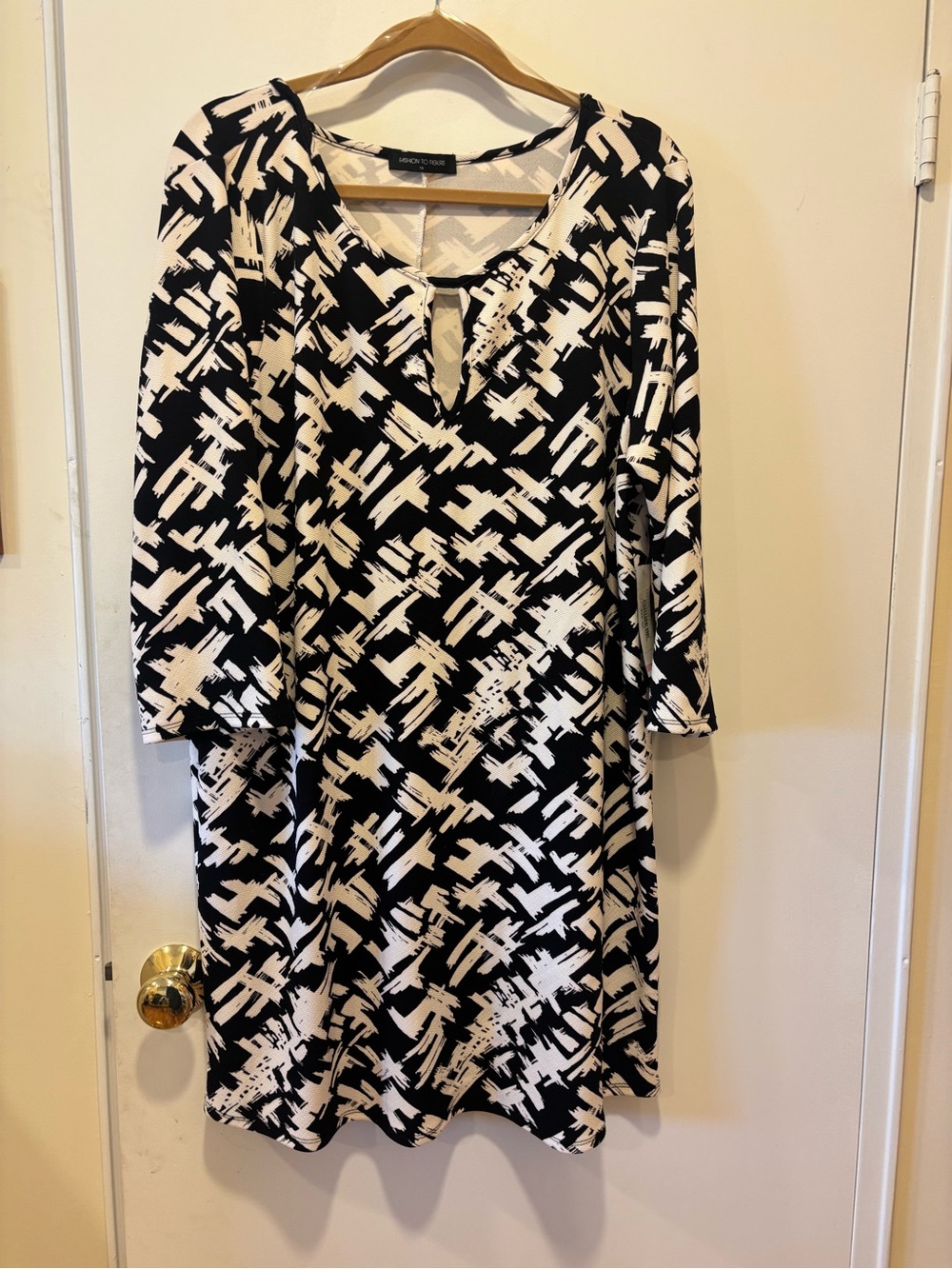 Fashion to Figure Black & White Abstract V-Neck Midi Dress